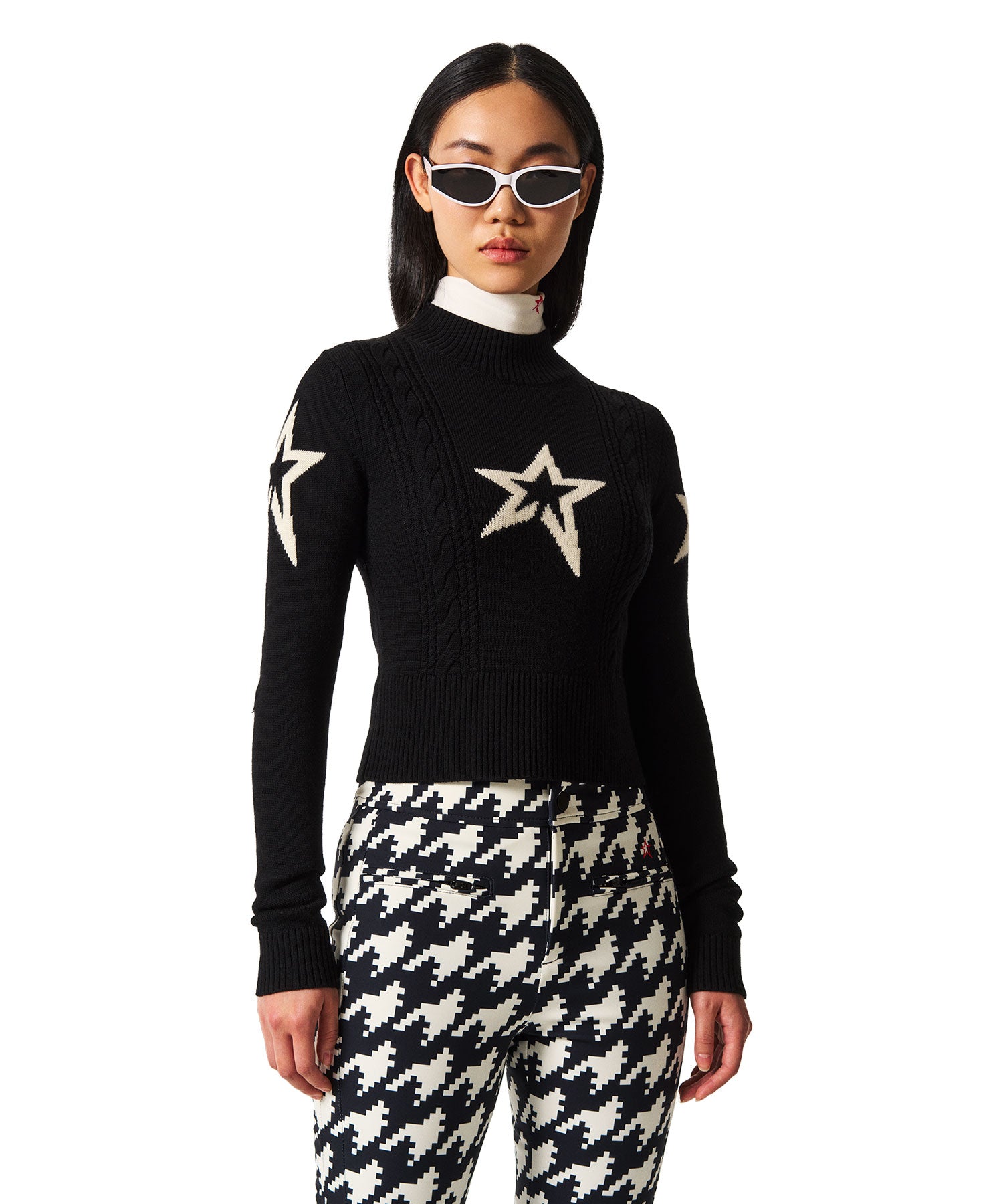 【PERFECT MOMENT】Cable Underwear Sweater